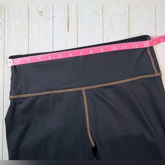 Fabletics PureLuxe 7/8 Leggings Size Medium - Picture 7 of 8